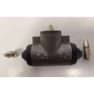 Hyundai Wheel Cylinder - New | Part # BD210-016-01, Please Inquire For Any Questions. From Tracey Truck Parts.